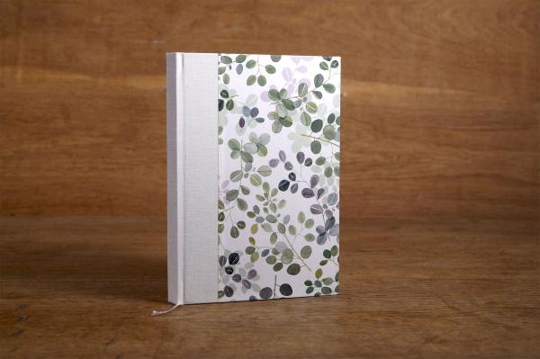 Notebook A5 blank with fashion sketches